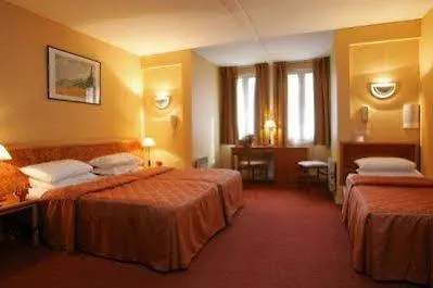 Diese Hotel Bastille Paris