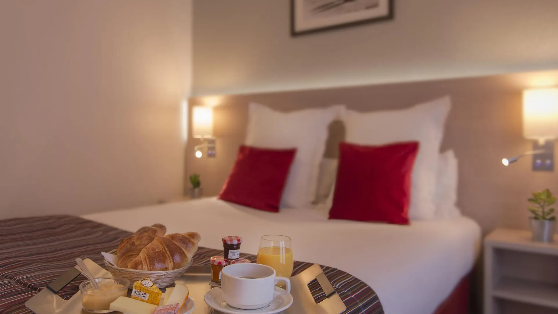 Diese Hotel Bastille Paris 3*,
