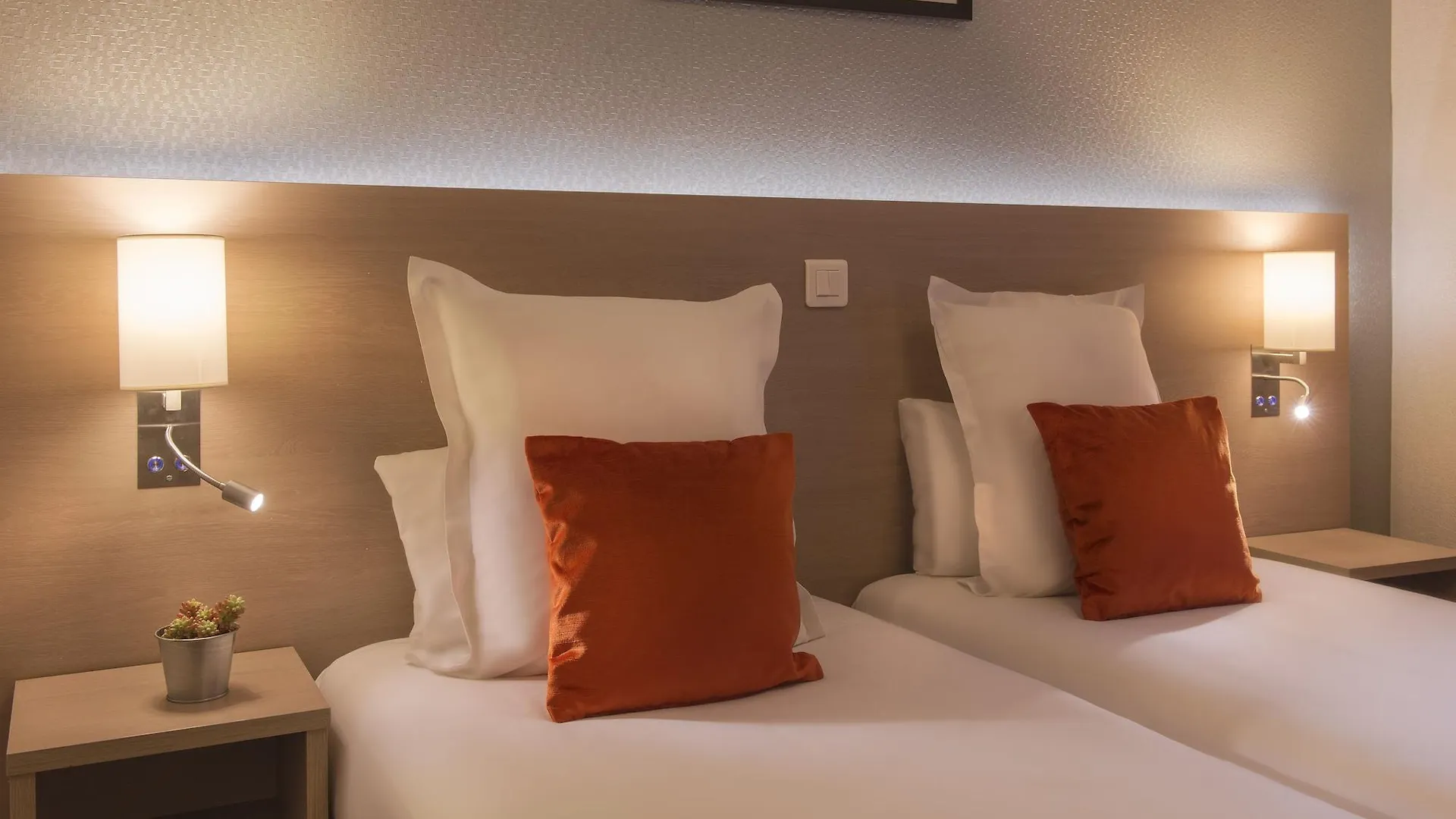 Diese Hotel Bastille Paris