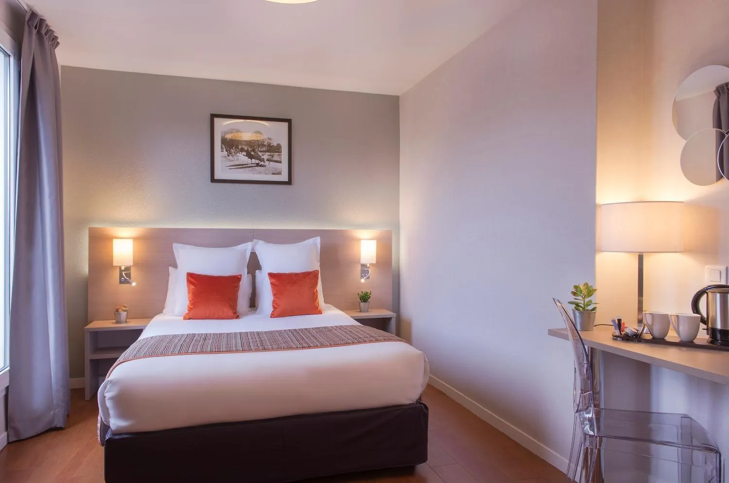 Diese Hotel Bastille Paris