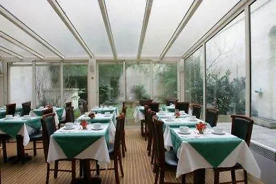 Diese Hotel Bastille Paris 3*,