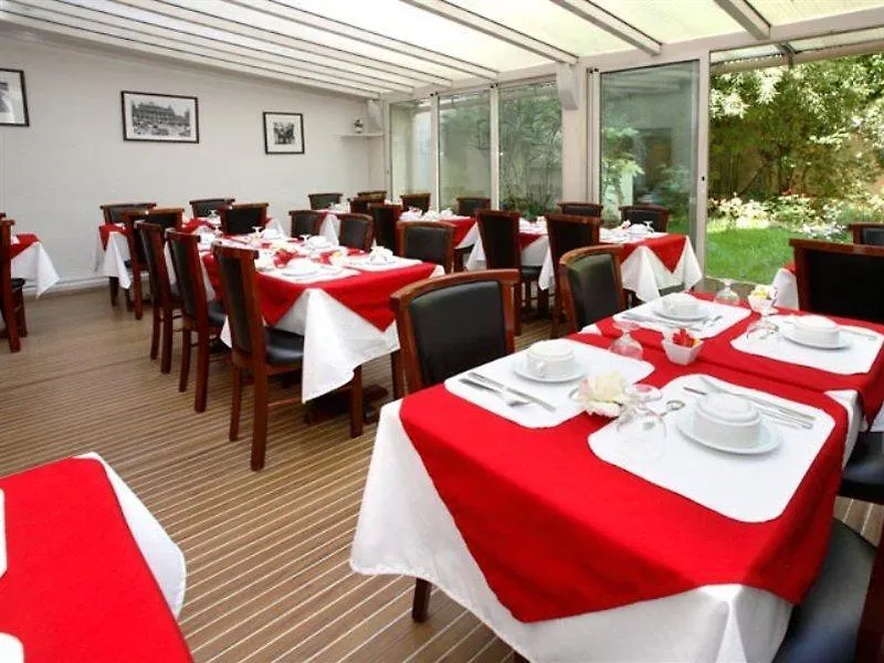 Diese Hotel Bastille Paris