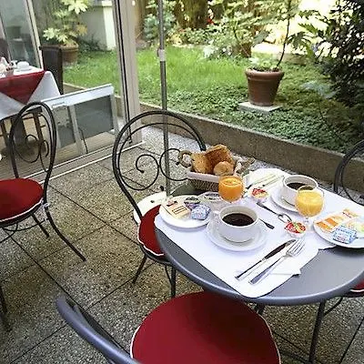 Diese Hotel Bastille Paris