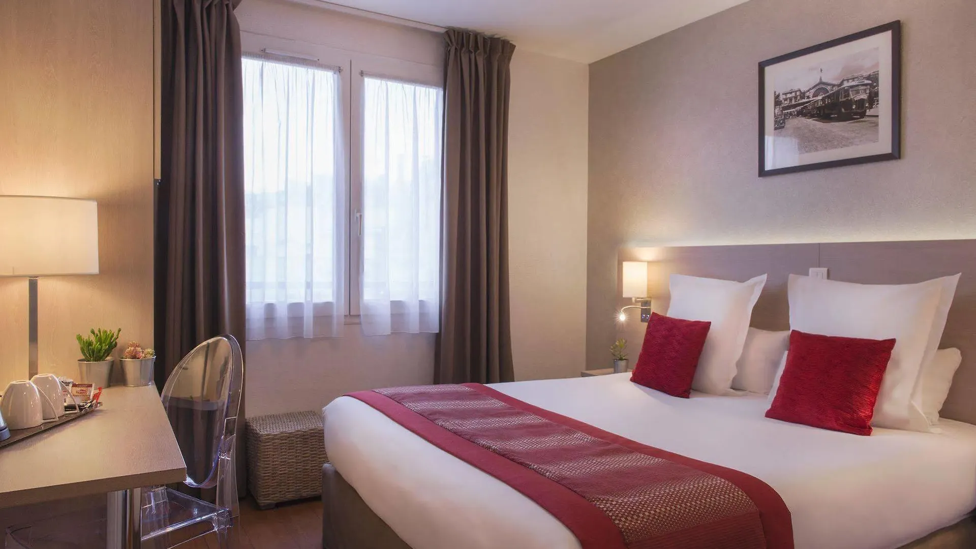 Diese Hotel Bastille contacts