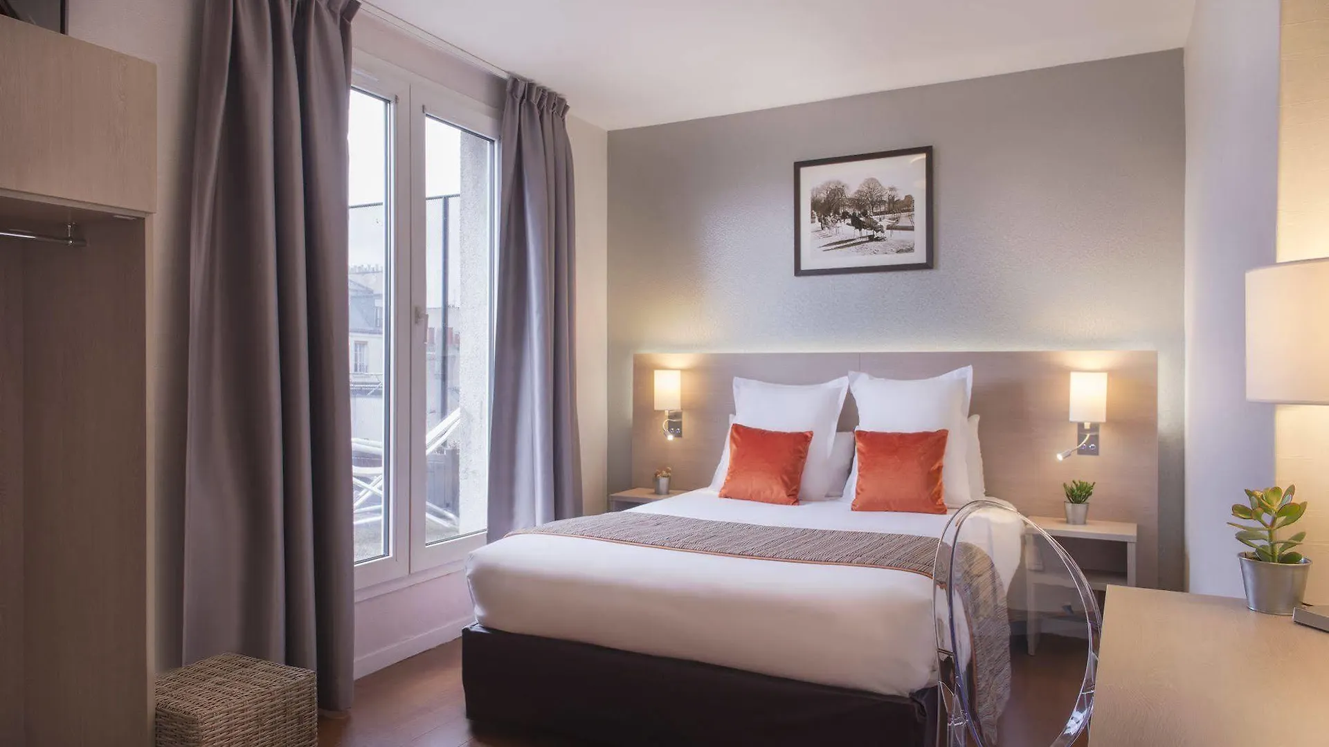 Diese Hotel Bastille Paris
